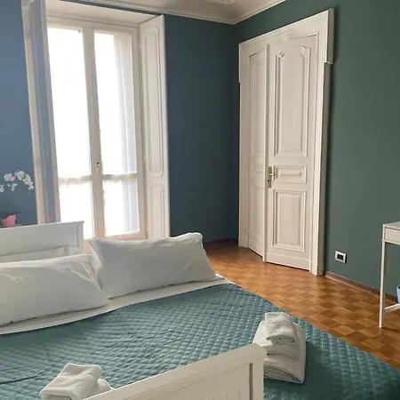 Apartment Homely Classic Flat In Center Close To Metro & Station Turin